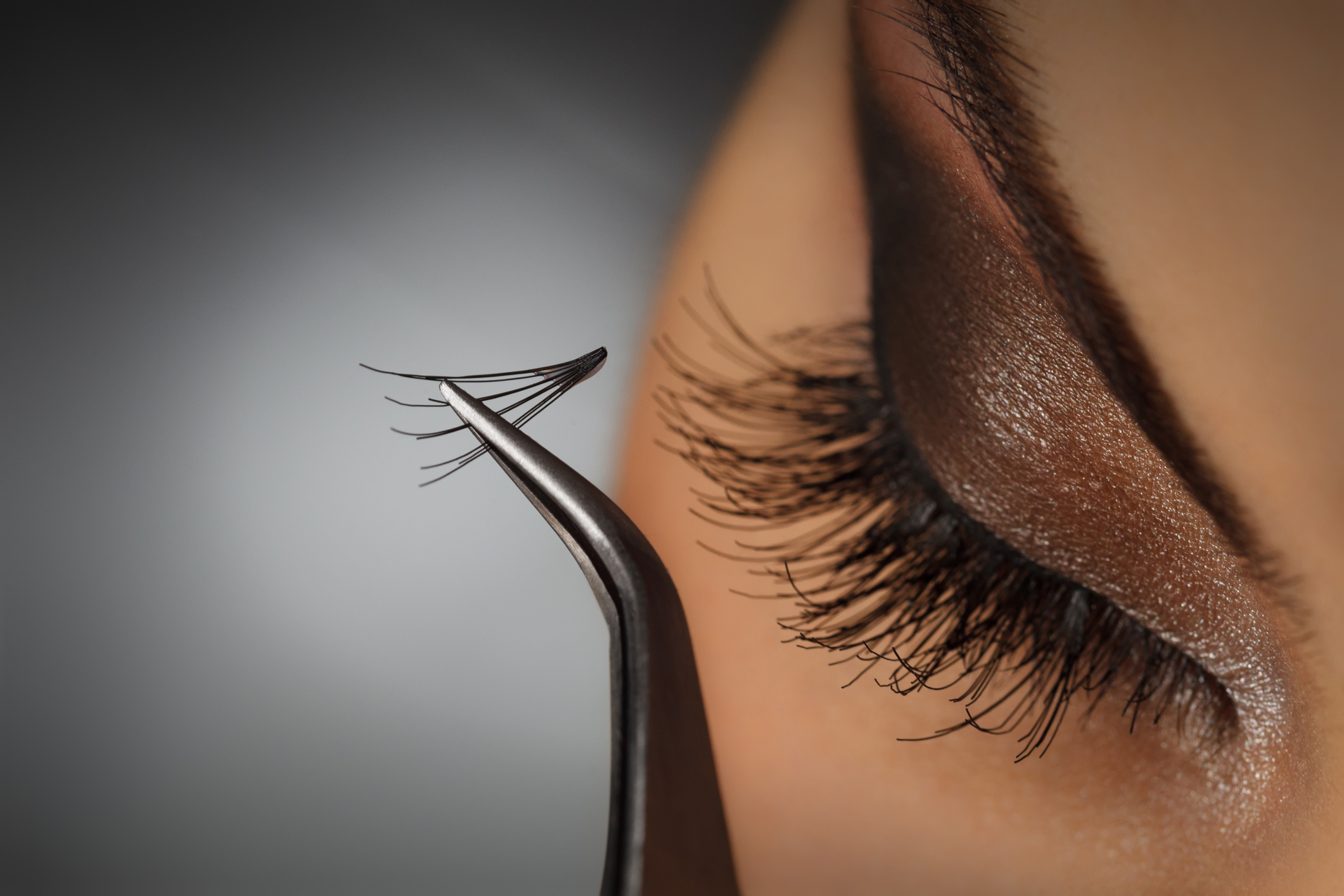 Eyelash extension